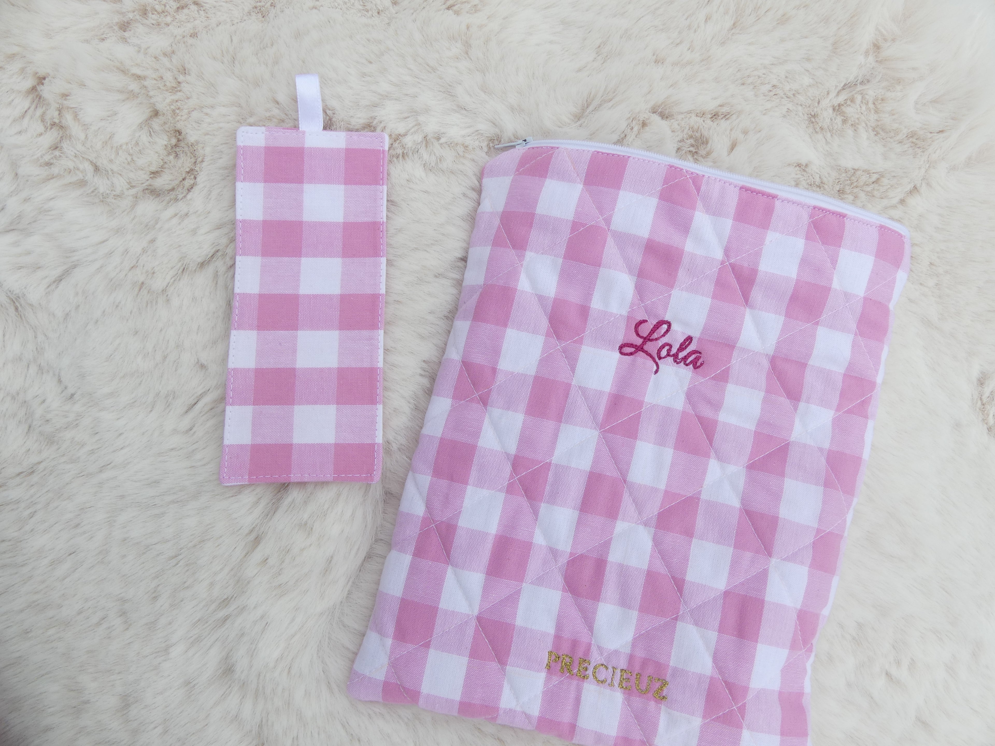 Pochette à livre broché personnalisée